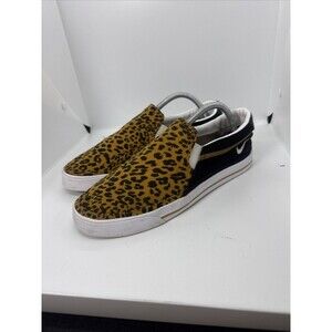 Nike Court Legacy Leopard Print Slip On Shoes Women's Size 10 Sneaker DJ5938-001